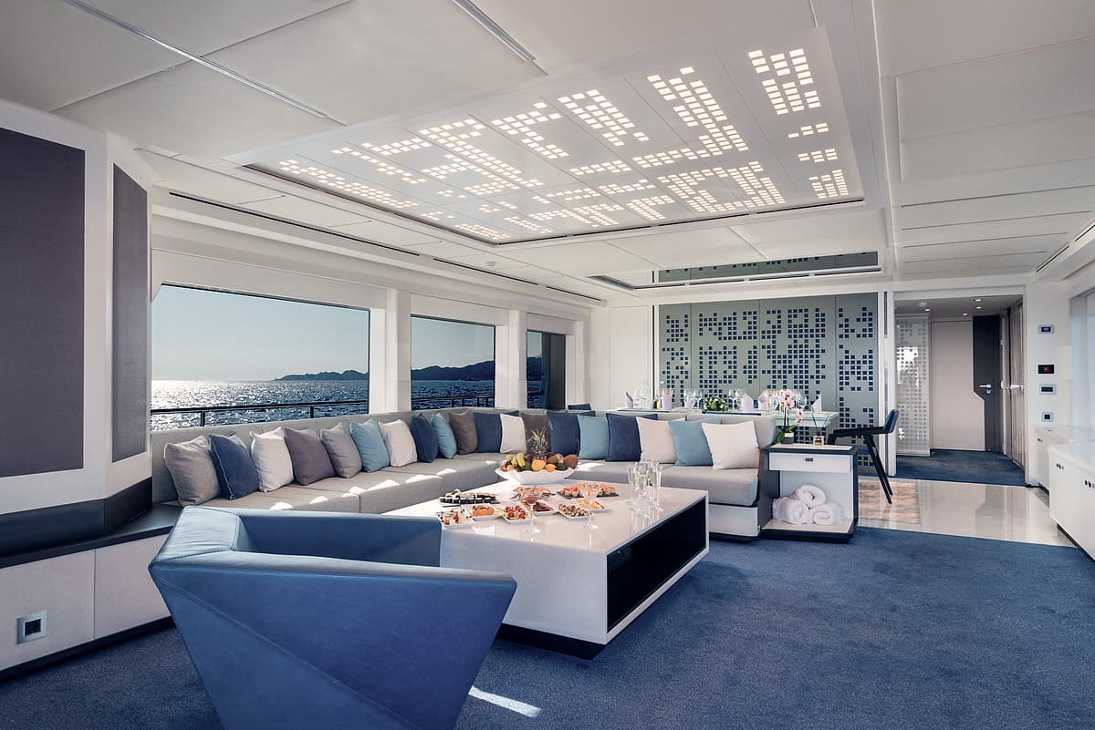 The aft deck of Motor Yacht Serenitas at anchor